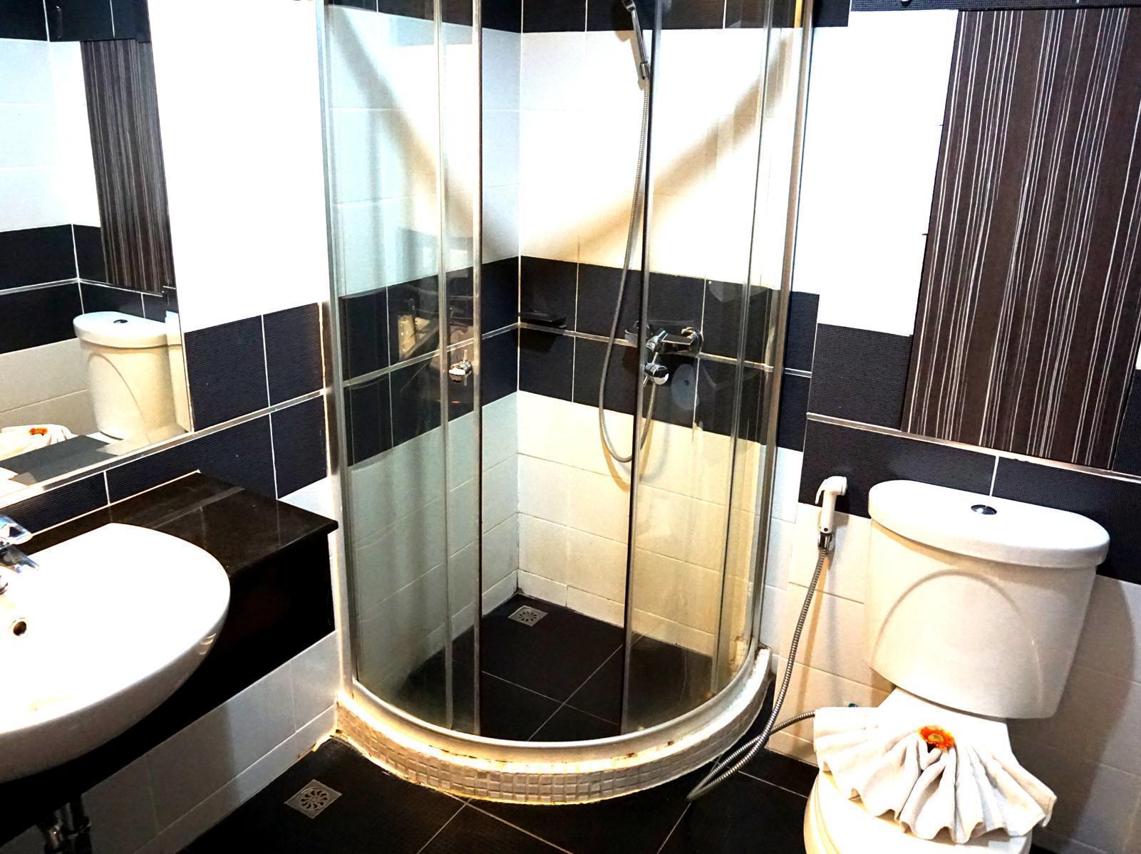 Aya Place Pattaya Εξωτερικό φωτογραφία