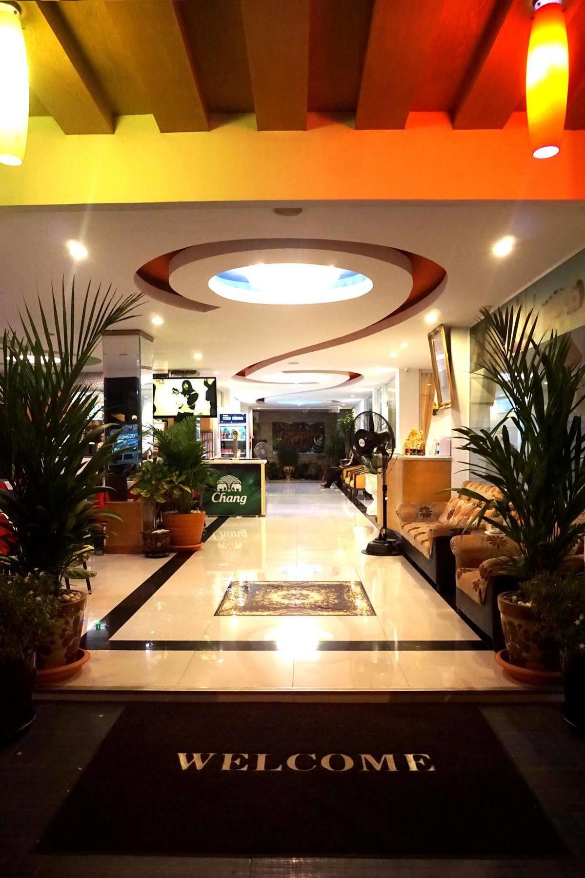Aya Place Pattaya Εξωτερικό φωτογραφία