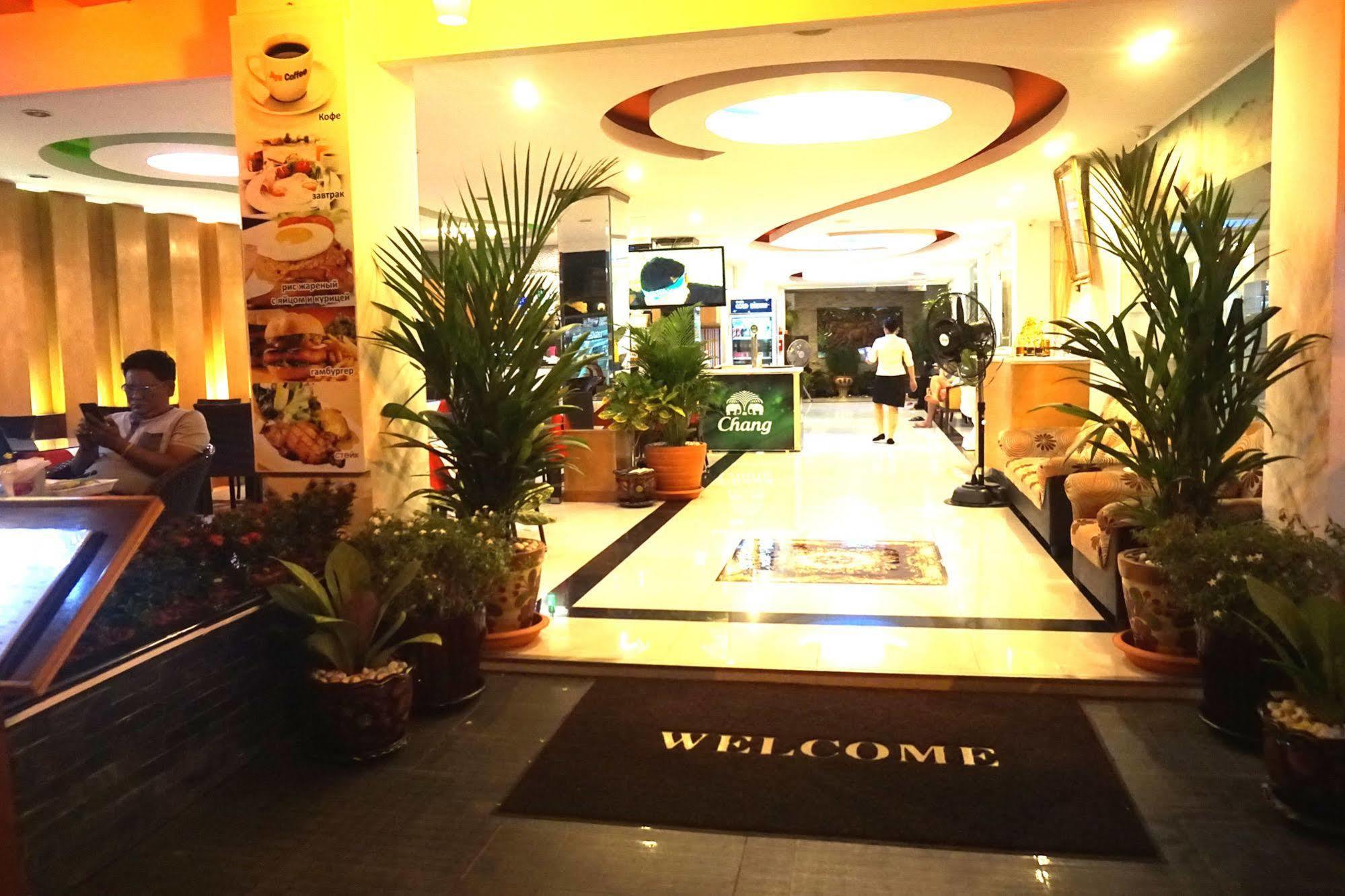 Aya Place Pattaya Εξωτερικό φωτογραφία